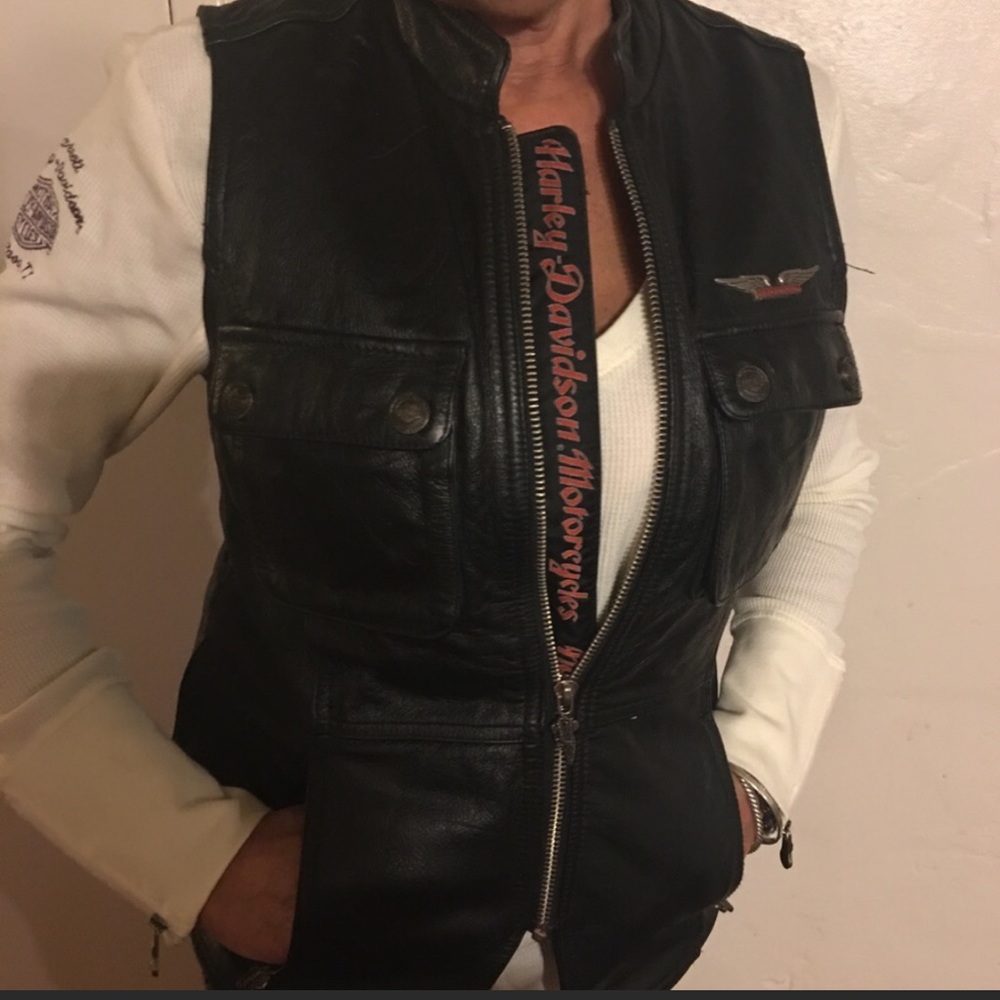 Women’s vintage leather vest
